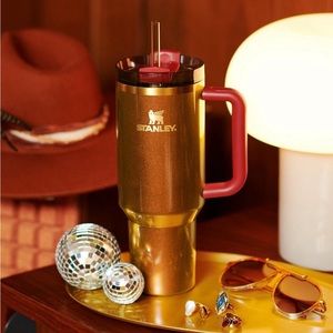 Stanley X Lainey Wilson Country Gold Tumbler